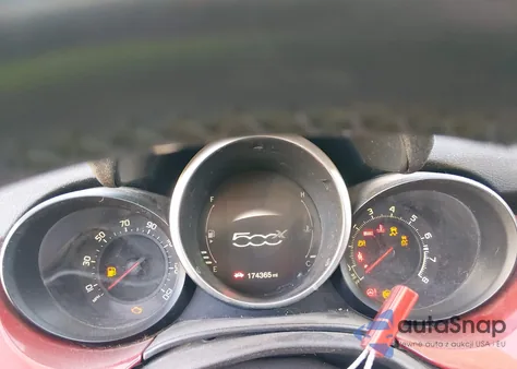 2016 Fiat 500X Easy z USA, uszkodzony, nr VIN ZFBCFXBT4GP466370